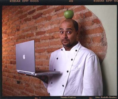AlfSumitoconmanzana 1.jpg
