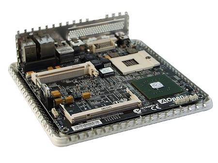 AOpen_MP915_B_inside.jpg