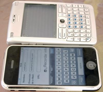 Comparativa-2iphone-blackbe.jpg