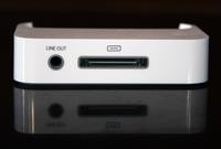 base-dock-iphone.jpg