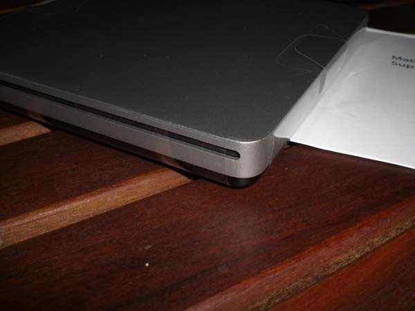 SUperDrive_macBook_Air_05.jpg