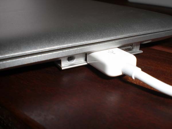 Superdrive_macbook_air_xx3.jpg