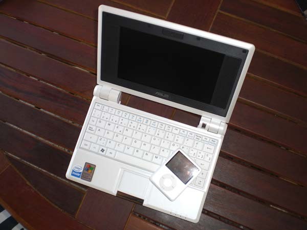 EeePC-02.jpg