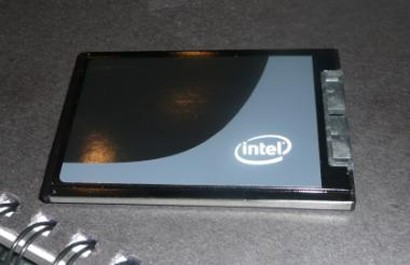 header-intelSSD.png