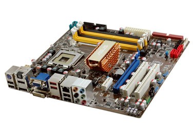 136288-geforce9series_original.jpg