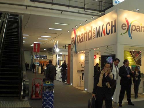 MWC_2009_expo-04.jpg