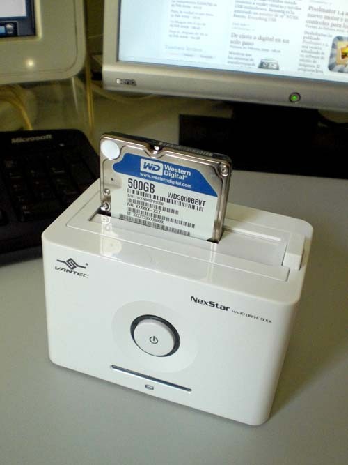 dock_esata_vantec_2.jpg