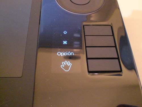 intuos4_oled_1.jpg