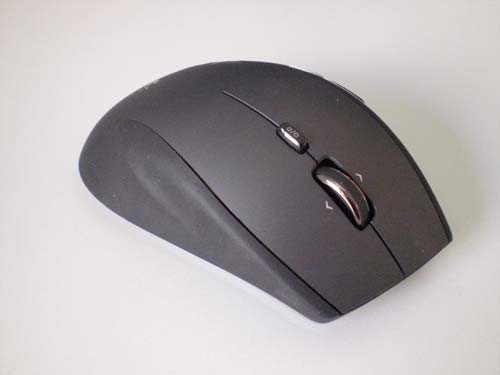 Logitech_perfoirmance_MX-08.jpg