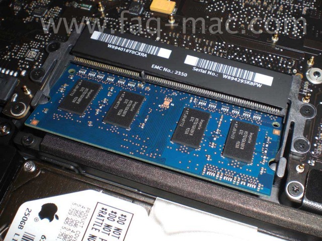 macbook_late_2009_hardware-01.jpg