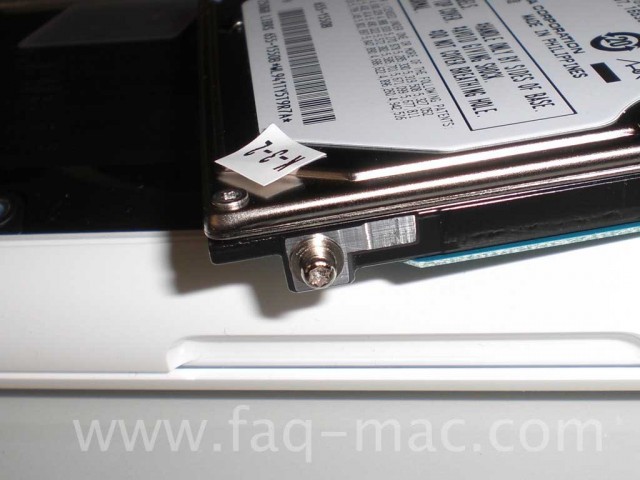 macbook_late_2009_hardware-10.jpg