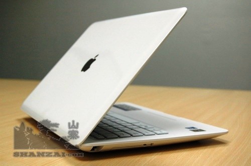 13inchmacbookairclone-12.jpg