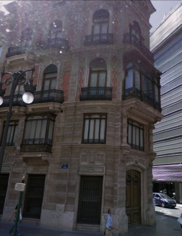 cristobal-colon-25-valencia.JPG