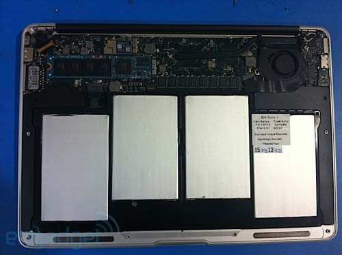 macbookair1-101016.jpg