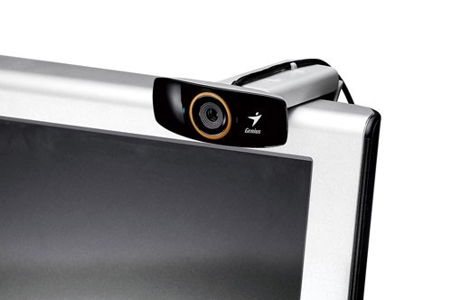 FaceCam-1020-4.jpg