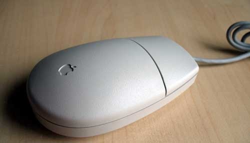 apple-adb-mouse_2009.jpg