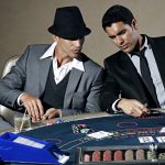 casino-jugadores-fichas-cartas-juego-suerte-150x150.jpg
